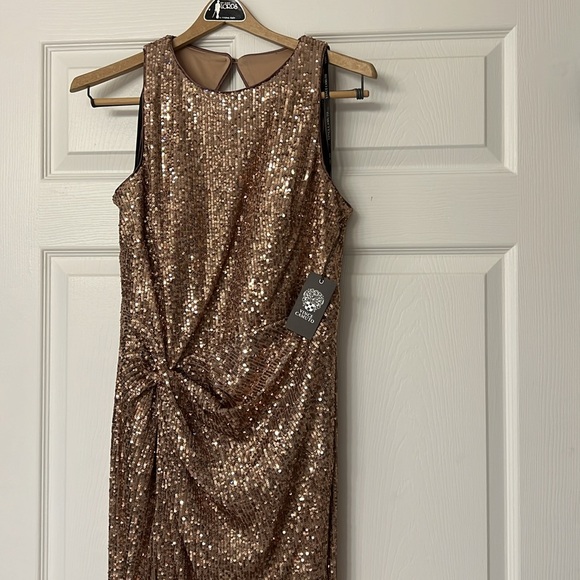 Vince Camuto sequin gown - Picture 3 of 10
